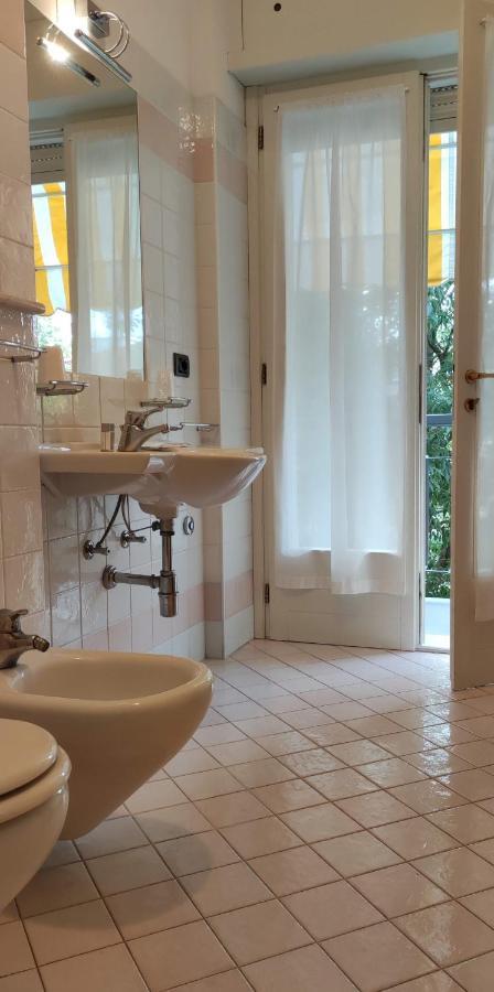 ריצ'יונה Hotel Villa Platani מראה חיצוני תמונה